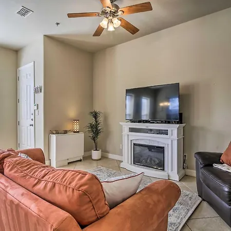 Texas Condo With Outdoor Pools - Walk To Beach!